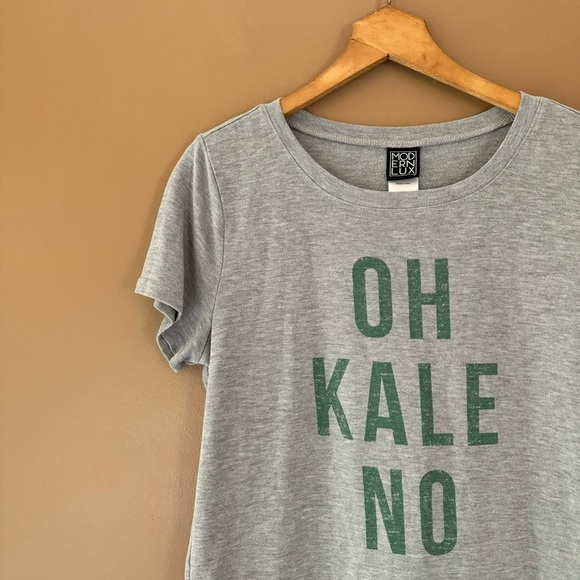 Modern Lux “Oh Kale No” Round Hi-Low Hem Short Sleeve Shirt XL - Picture 2 of 5